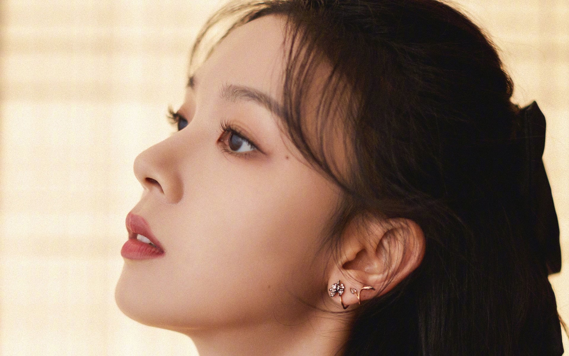 随机女足比赛影响力扩大，引领足球热潮，女足表现很亮眼